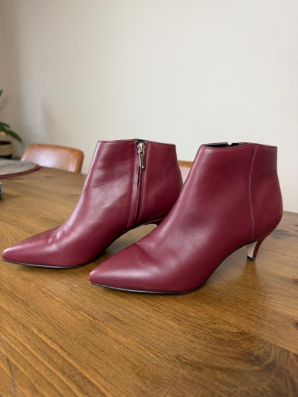 Sam Edelman Kinzey Burgundy Leather Pointed Toe Kitten Heel Booties Size 7M
